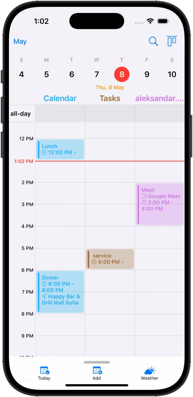 Multi-calendar day view with each calendar in its own column